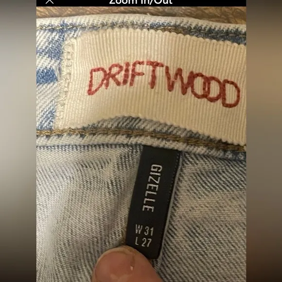 - Free people Driftwood embroidered distressed women’s jeans gently used