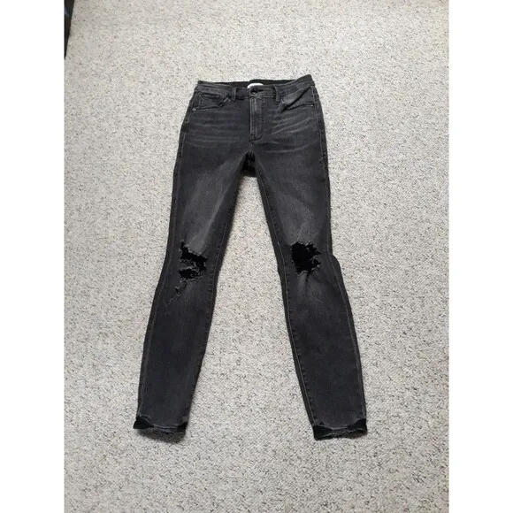 8/29 Good American Good Waist Shadow Pocket Ripped High Rise Skinny