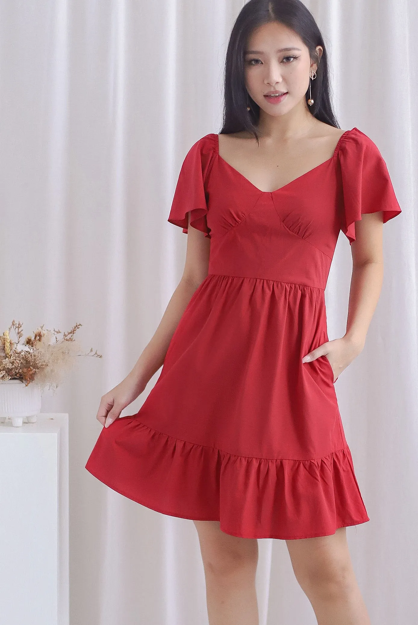 Aenor Bustier Sleeved Ruffle Romper Dress In Red