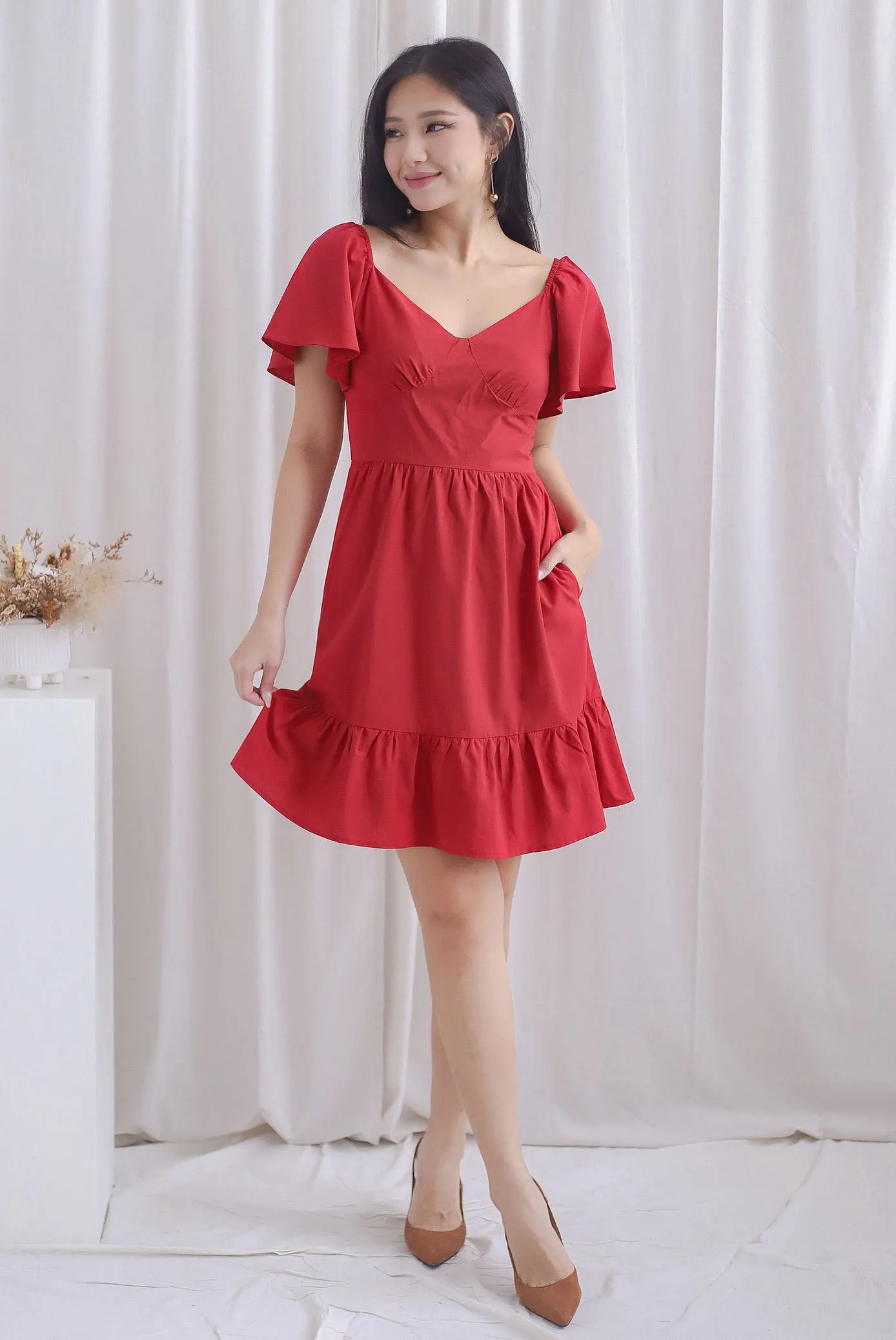 Aenor Bustier Sleeved Ruffle Romper Dress In Red