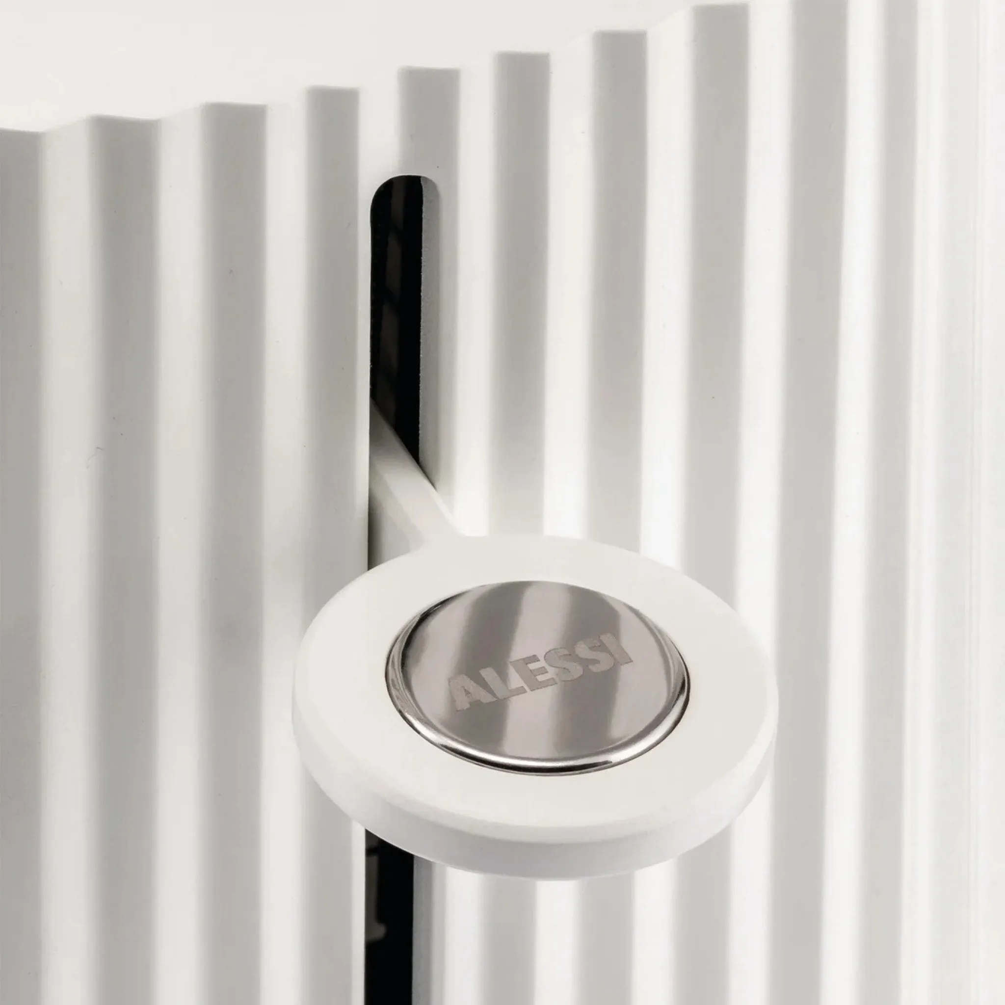 ALESSI Plisse Long Toaster, White