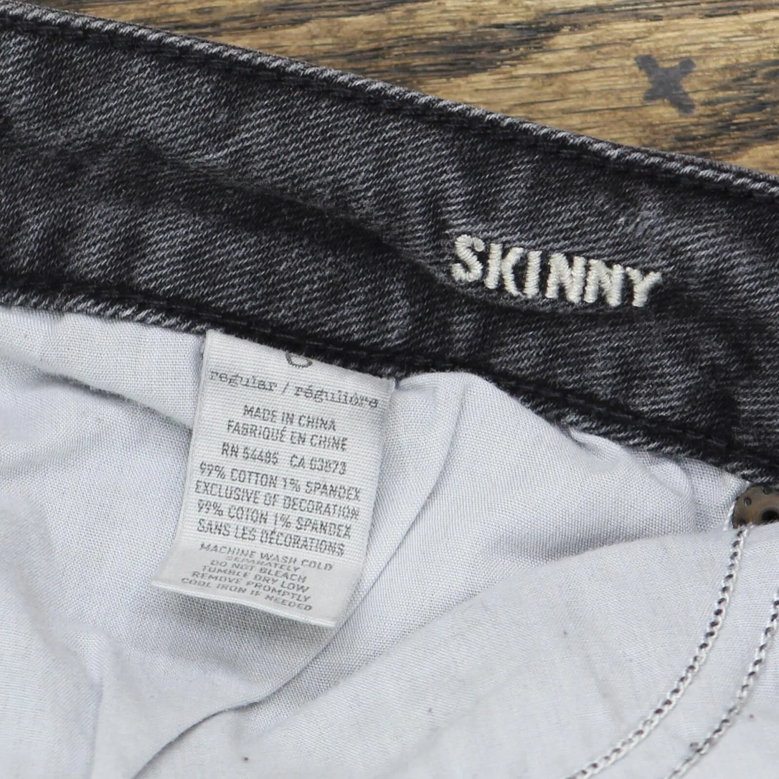 American Eagle Womens Stretch Skinny Distressed Jeans Washed Black 6