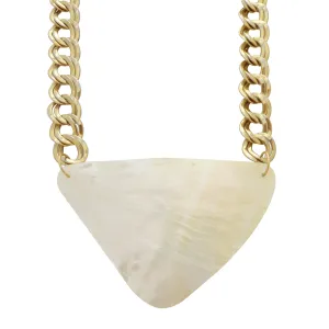 Arzella shell necklace