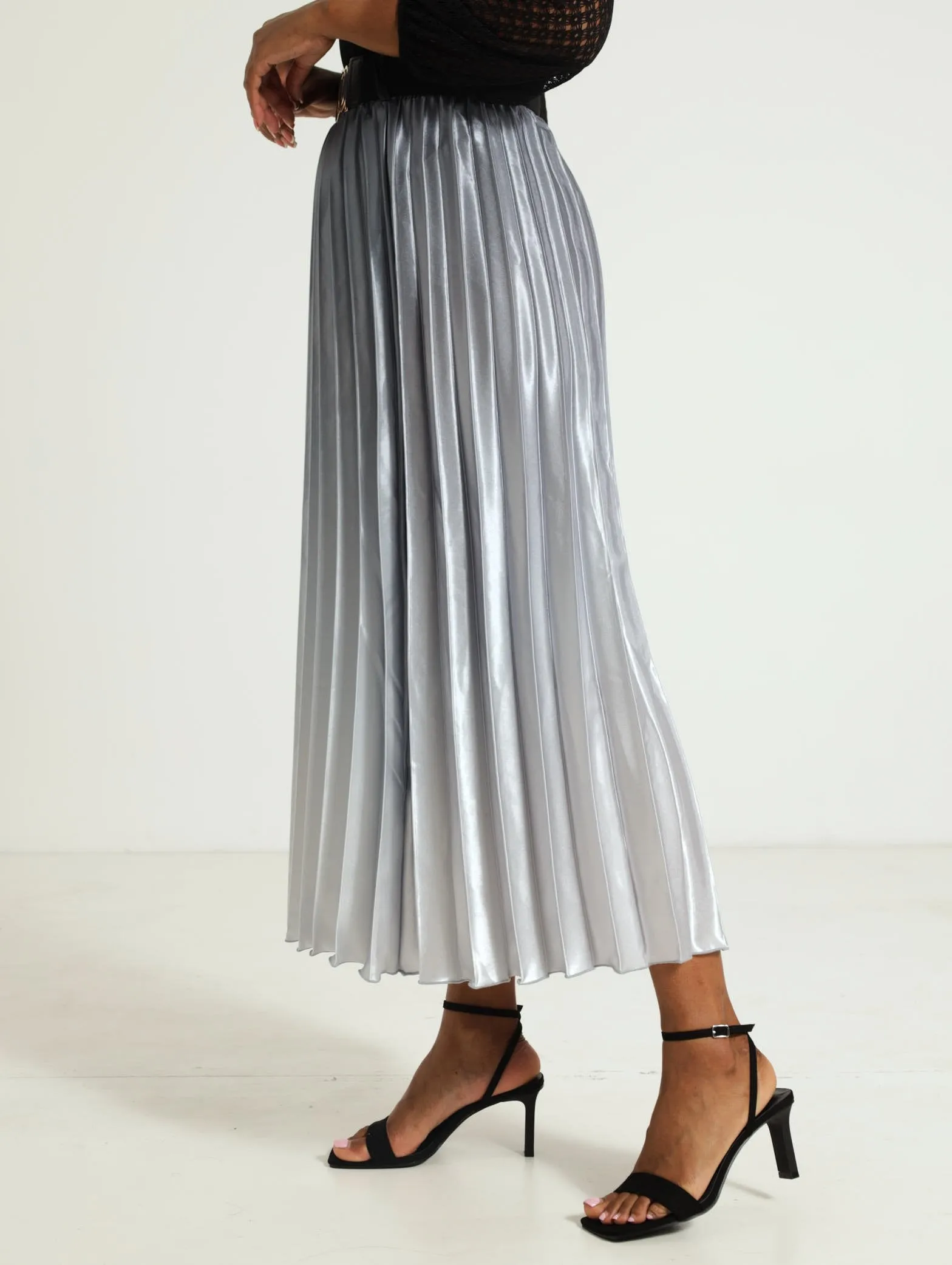 Belted Ombre Pleated Midi Skirt