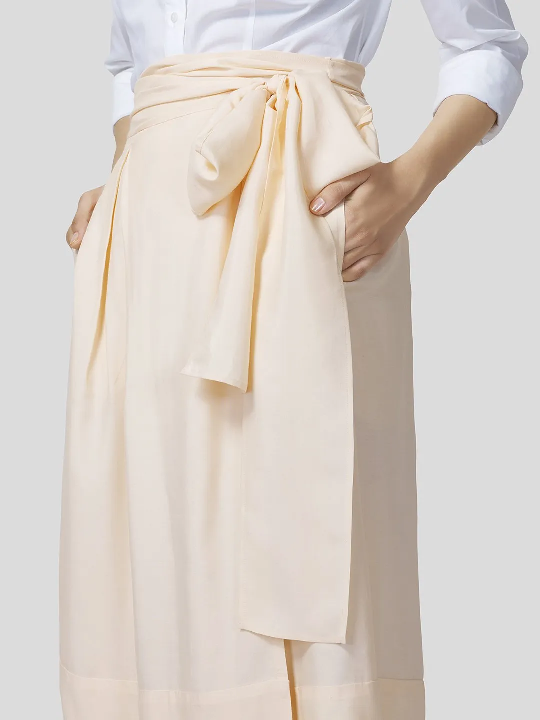 Box Pleated Warp-A-Round Skirt