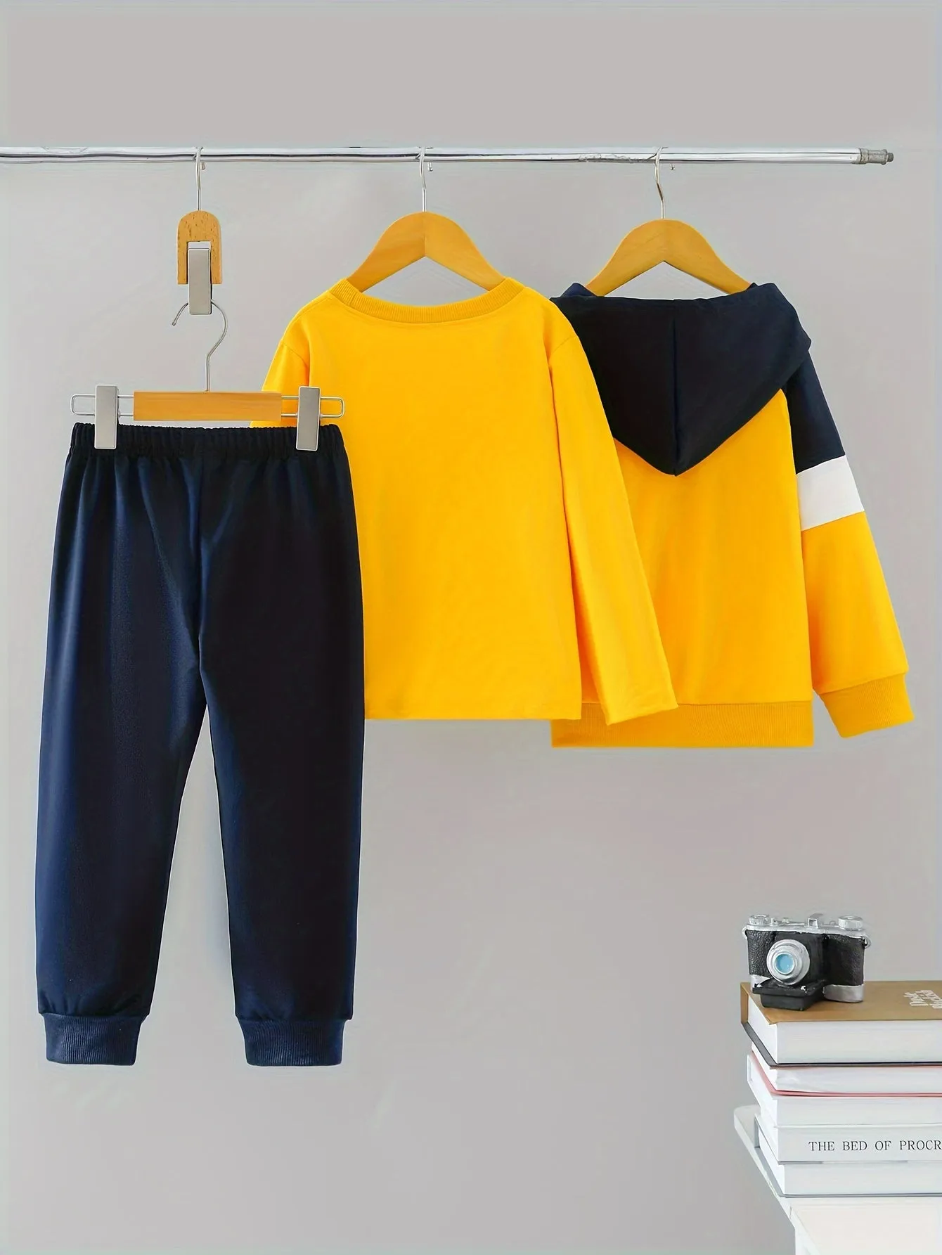 Boys Casual Set, 3pcs Regular Fit, Long Sleeve Pullover Sweatshirt And Zipper Hoodie And Pants,FS