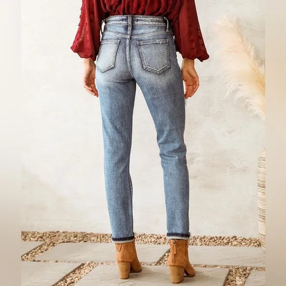 Buckle Willow &amp; root the everyday Distressed Jean size 28