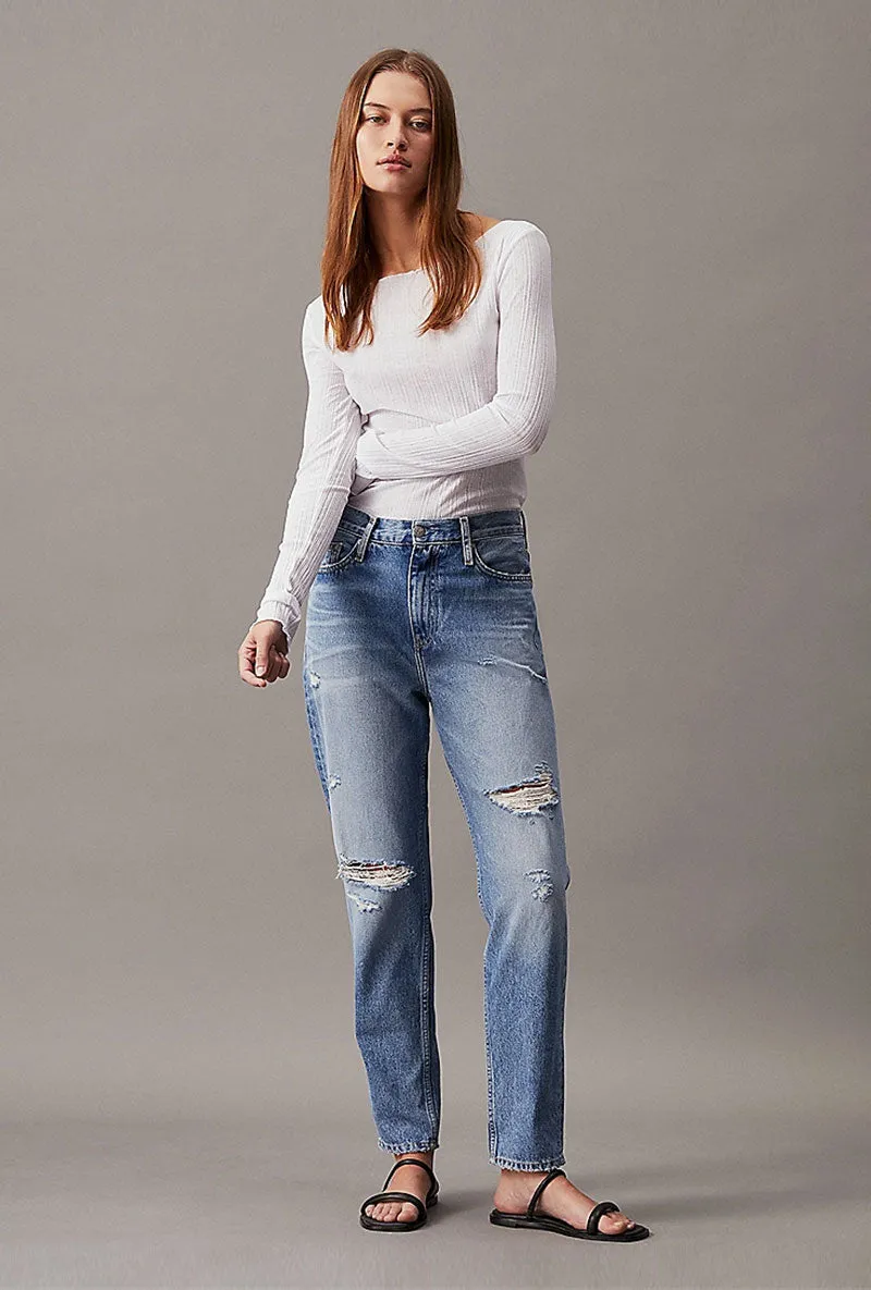 CALVIN KLEIN RIPPED MOM JEANS