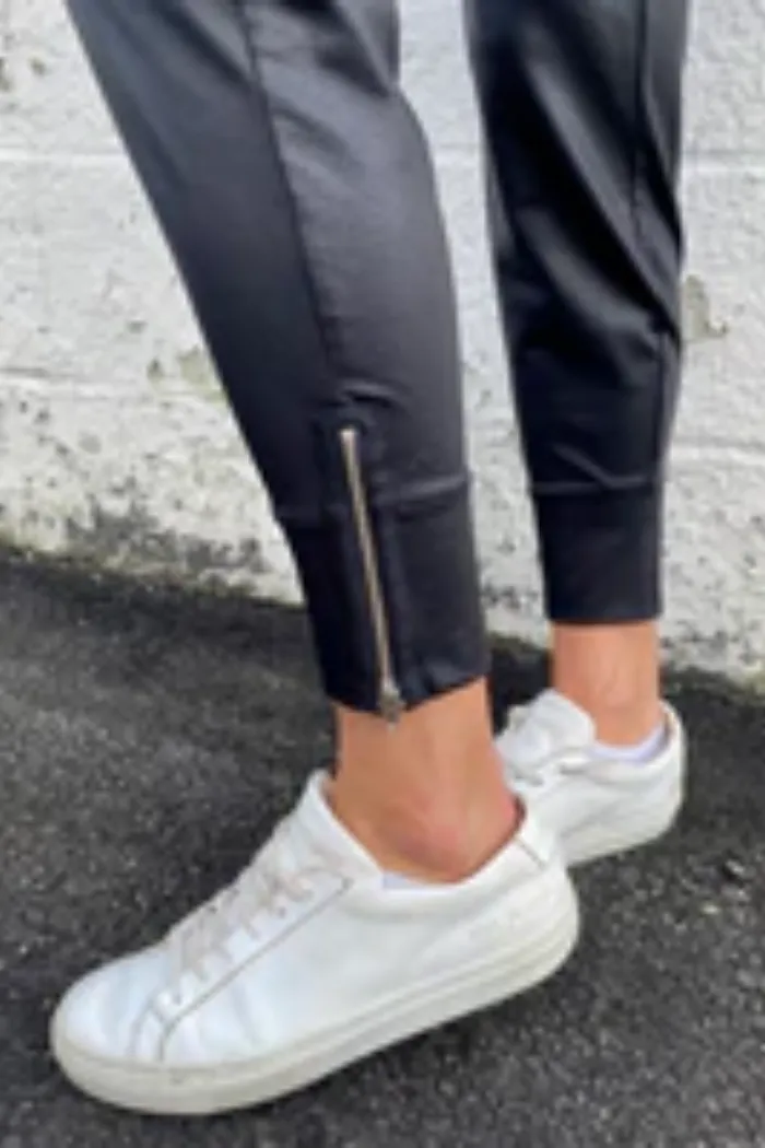 Coated Zip Jogger