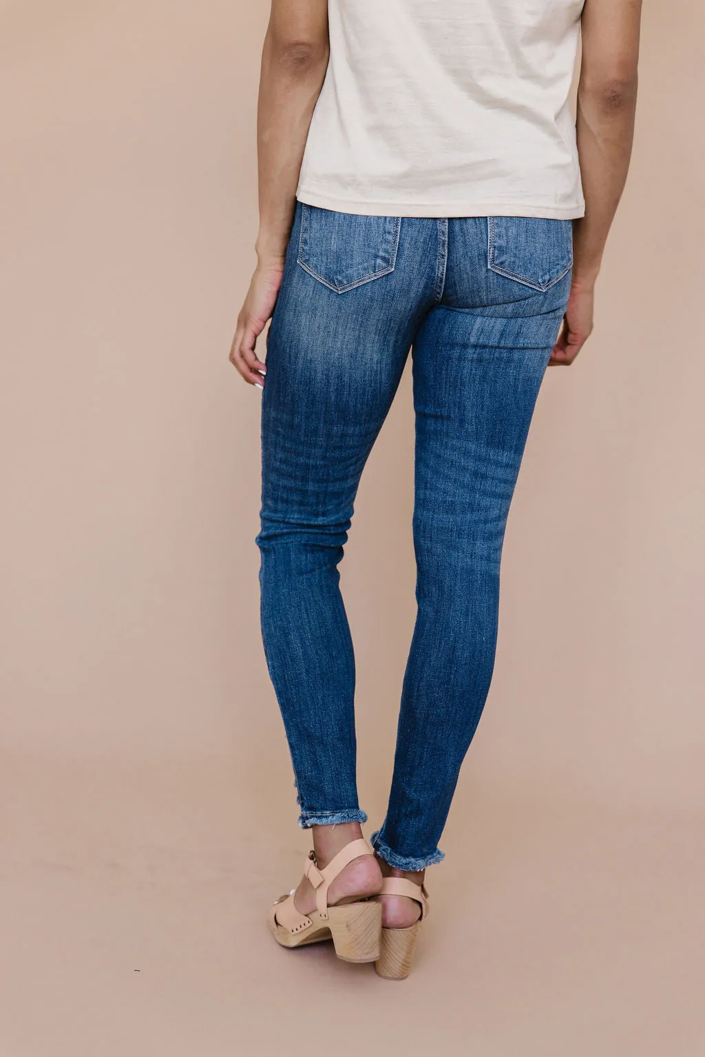 Copycat Kancan Ankle Distressed Skinny