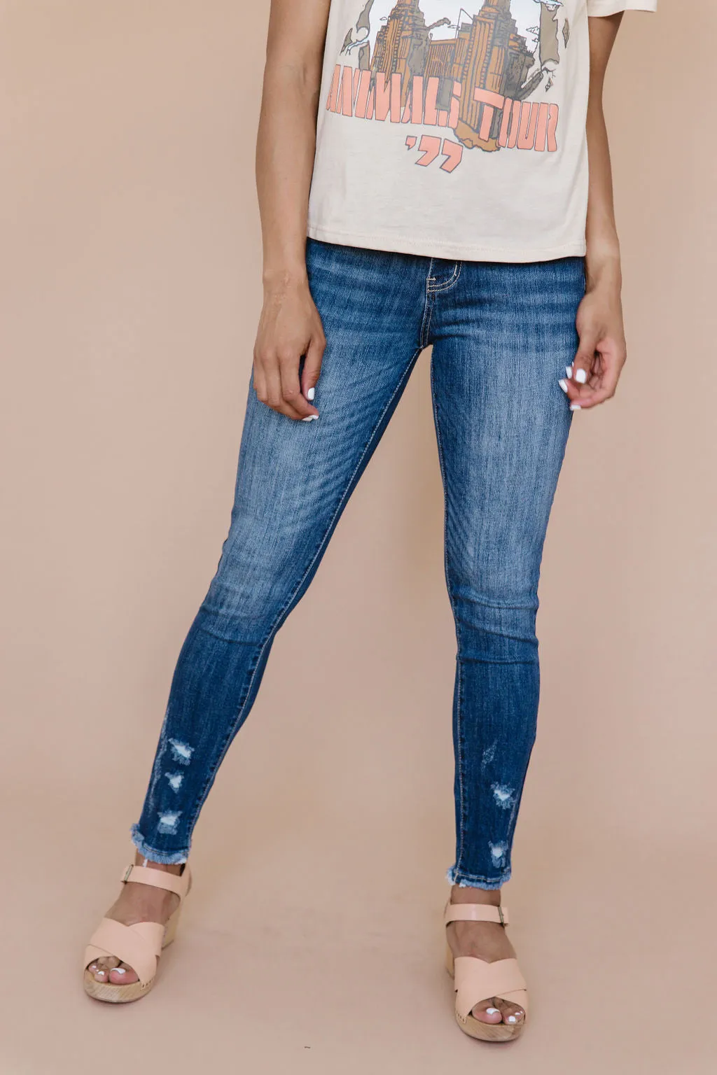 Copycat Kancan Ankle Distressed Skinny