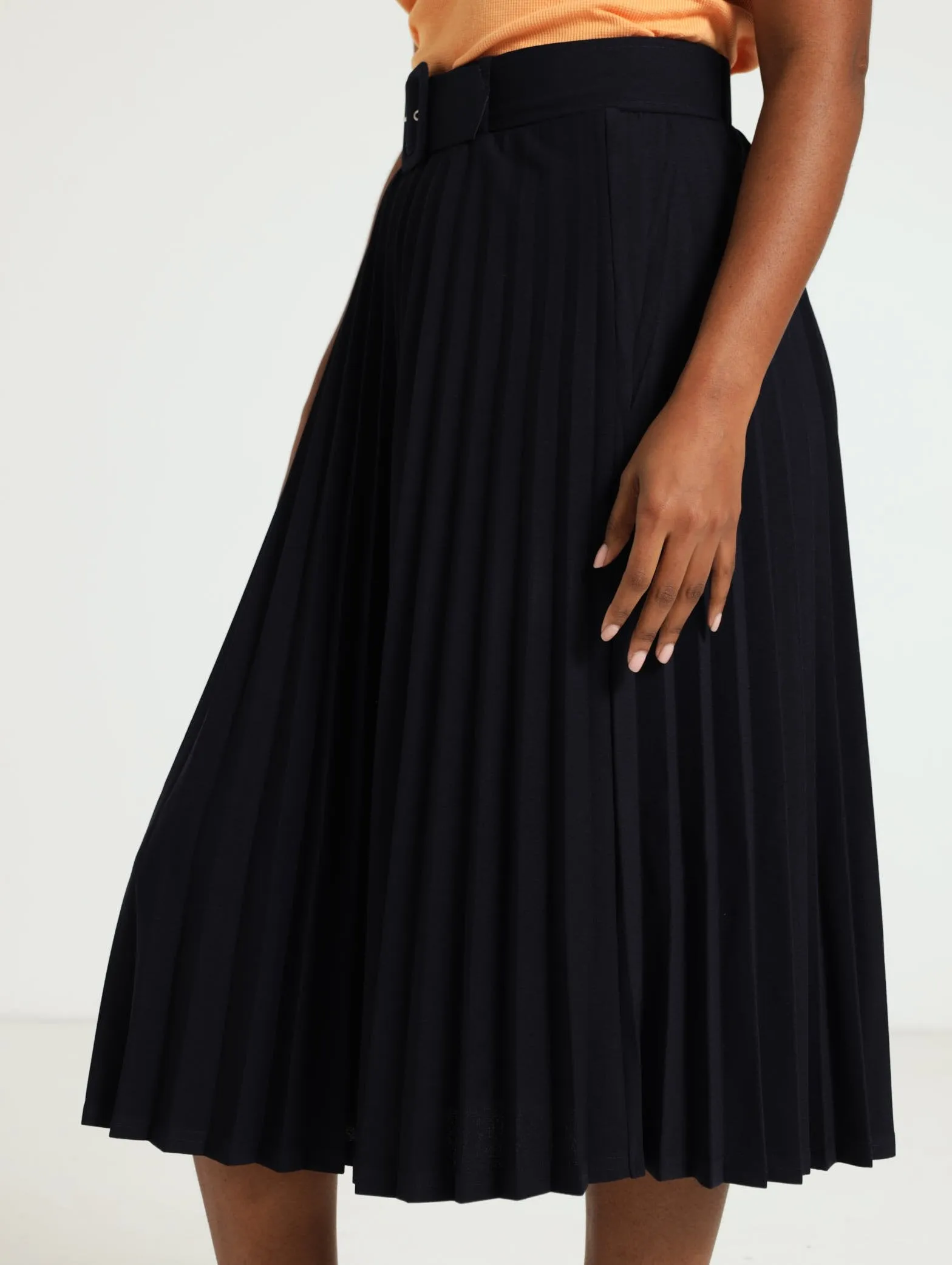 Covered Belt Pleated Midi Skirt - Navy