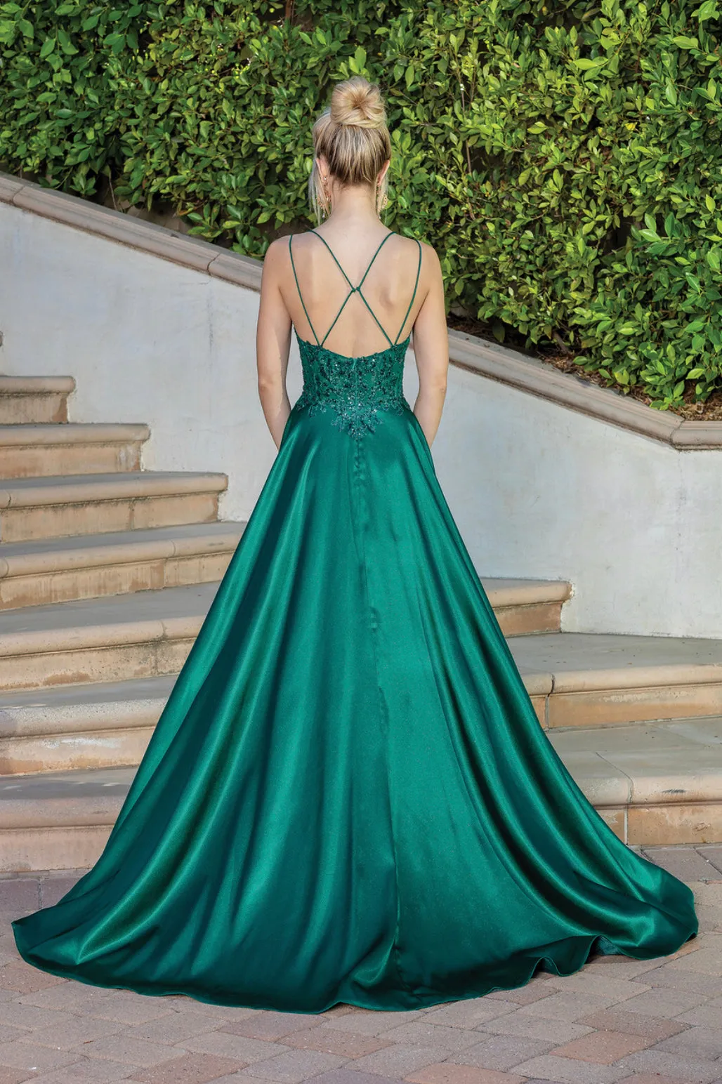 Dancing Queen Evening Gowns 4247