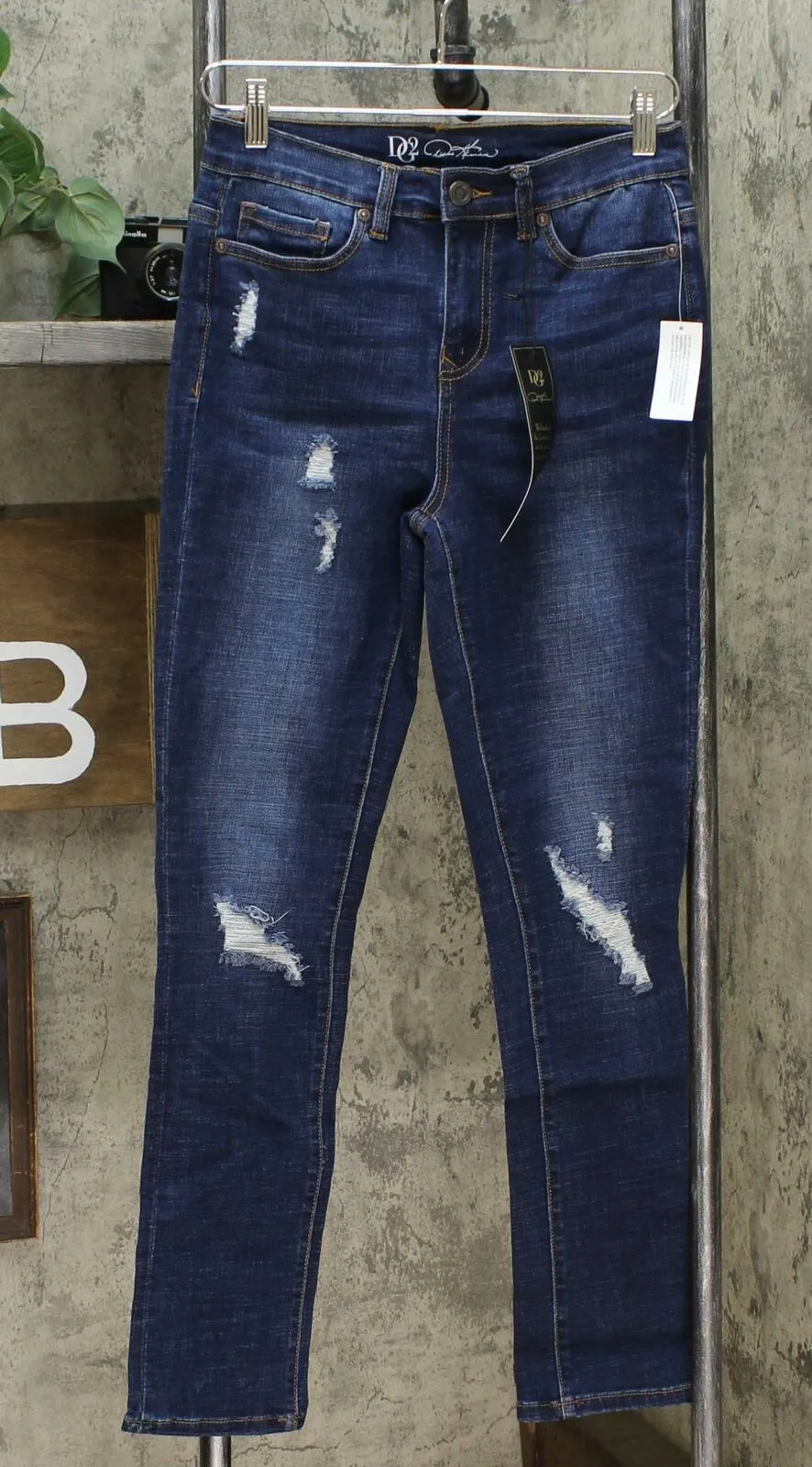 DG2 by Diane Gilman Women's Virtual Stretch Destructed Skinny Jeans