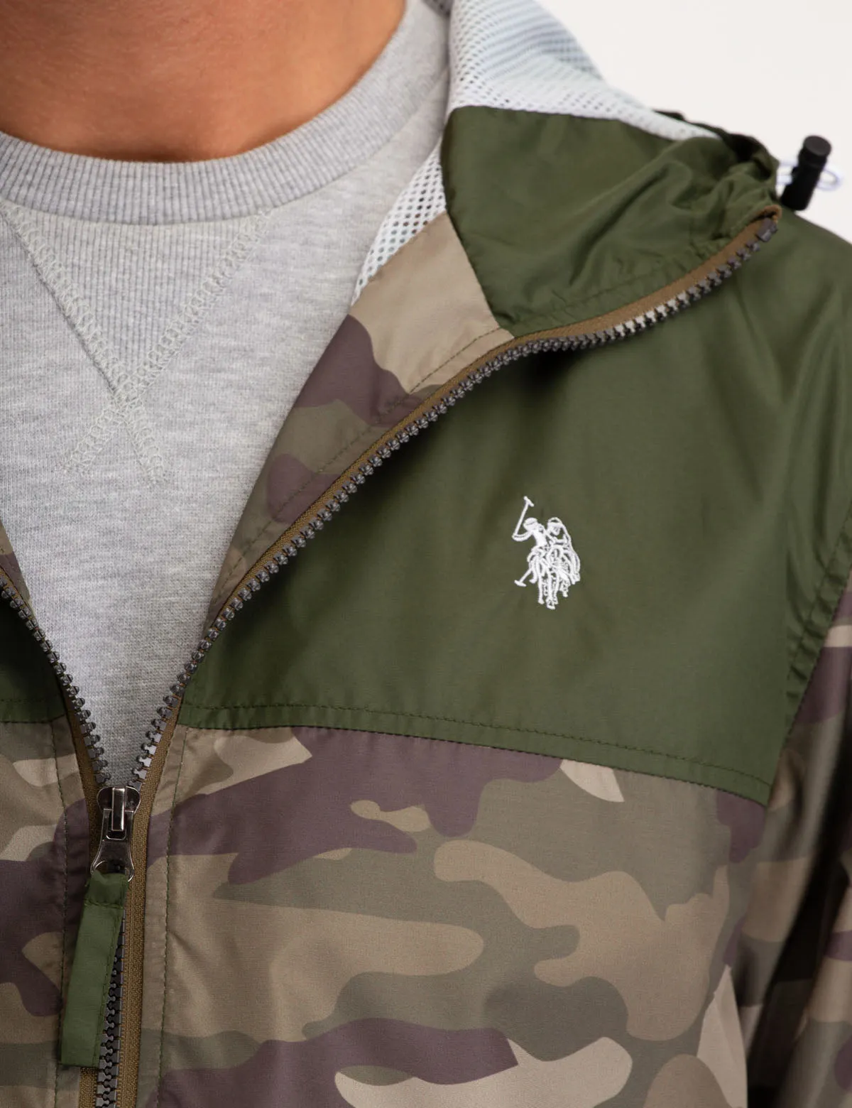 DIGITAL CAMO WINDBREAKER