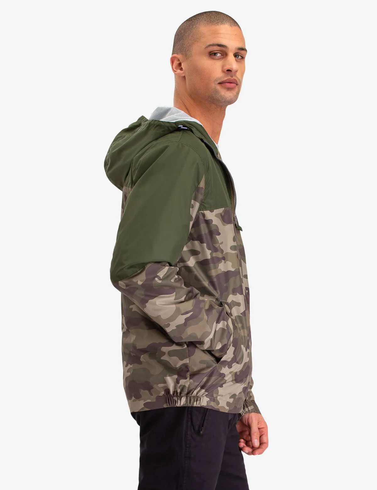 DIGITAL CAMO WINDBREAKER