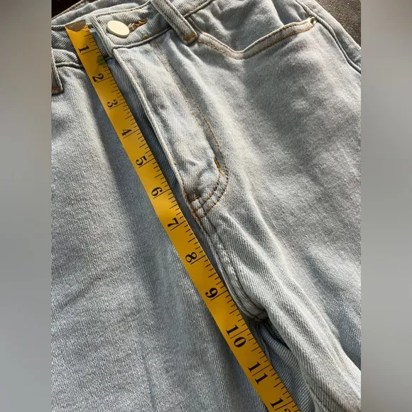 EGRIS distressed jeans never worn , no tag .