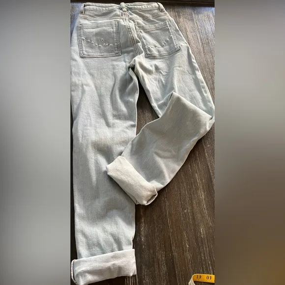 EGRIS distressed jeans never worn , no tag .