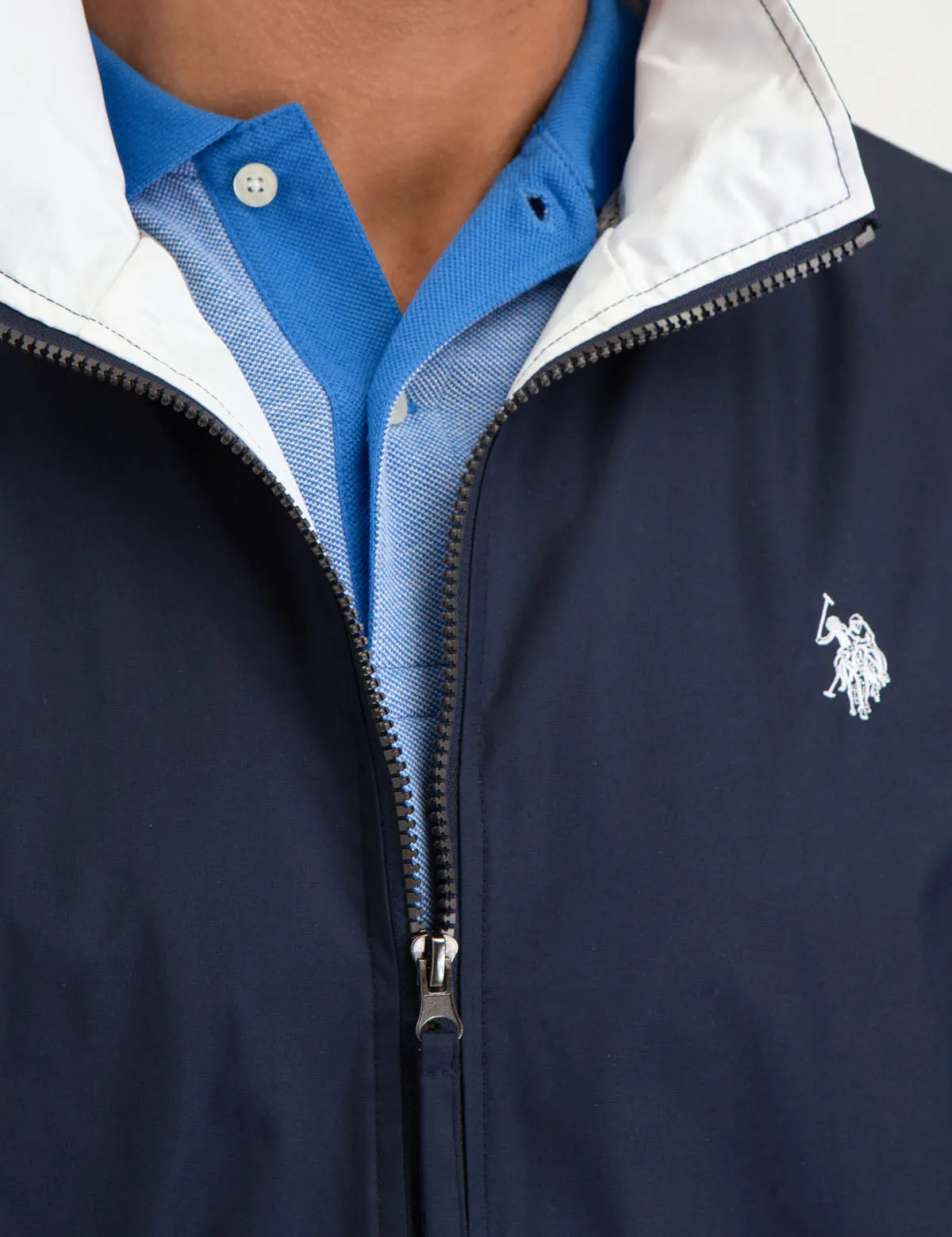 ESSENTIAL WINDBREAKER