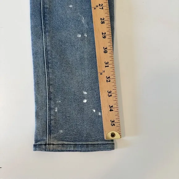 EUC RTA Bleached Distressed‎ Ryder Jean In Blue Mist Sz 24