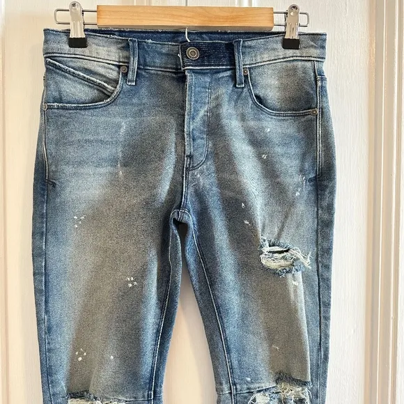 EUC RTA Bleached Distressed‎ Ryder Jean In Blue Mist Sz 24