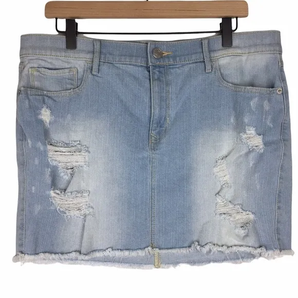EXPRESS Jeans Mini Skirt Light Wash Distressed Denim Stretch Raw Hem Size 12