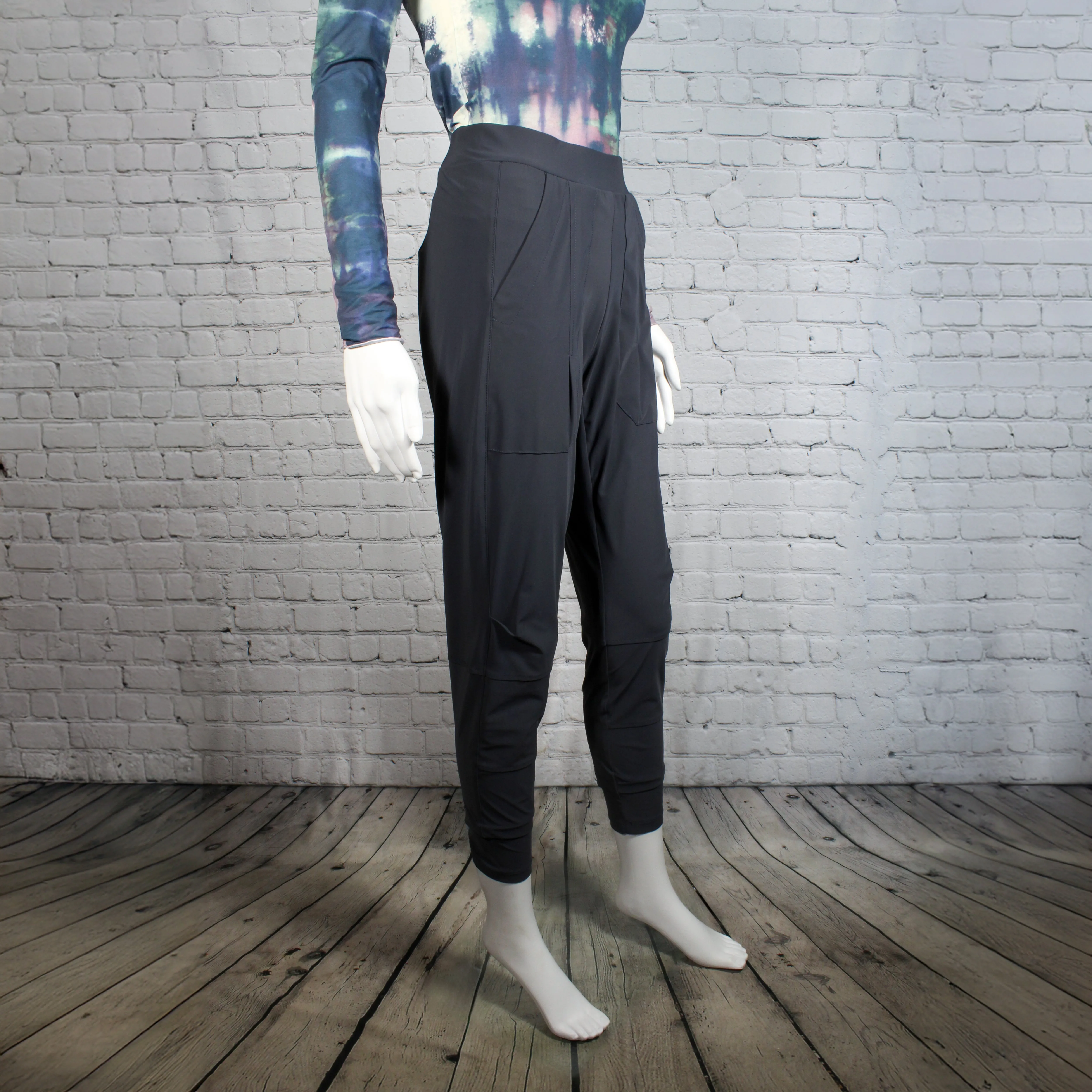 Fan Club Pant in River by Porto