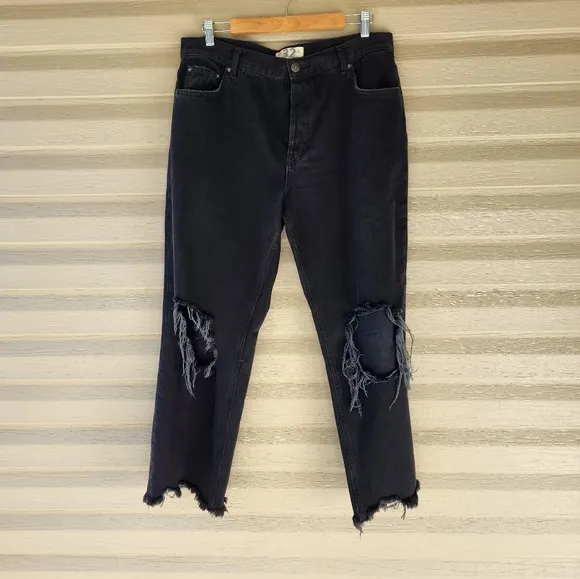 Free People We the free black ripped jeans