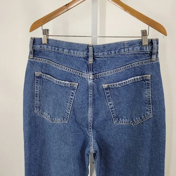 FREE PEOPLE/ WTF  lasso straight distressed jeans Sz 31 NEW