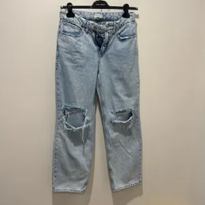 Good American Good Girlfriend Ripped Side Hem Jeans