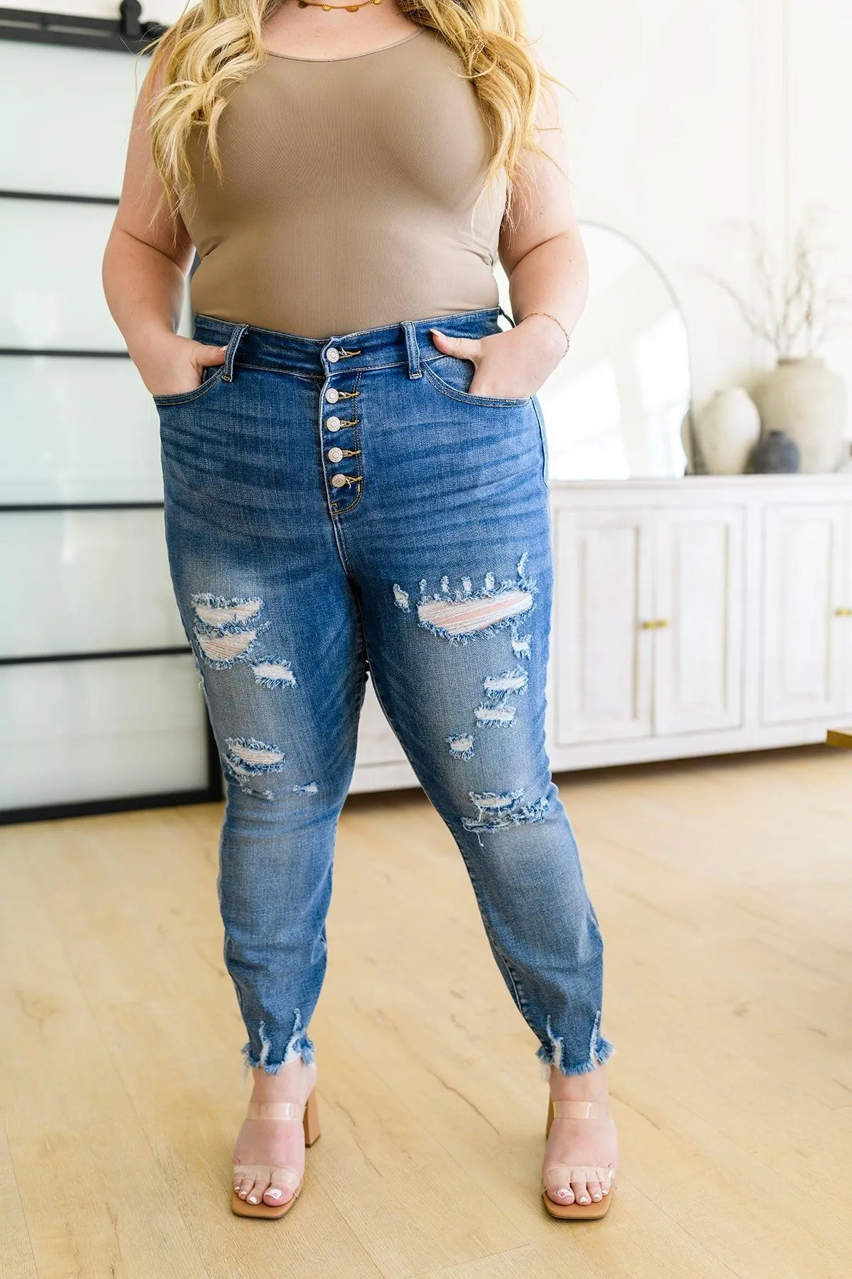 Hazel Blues® | Skye Destroyed Button Fly Skinny