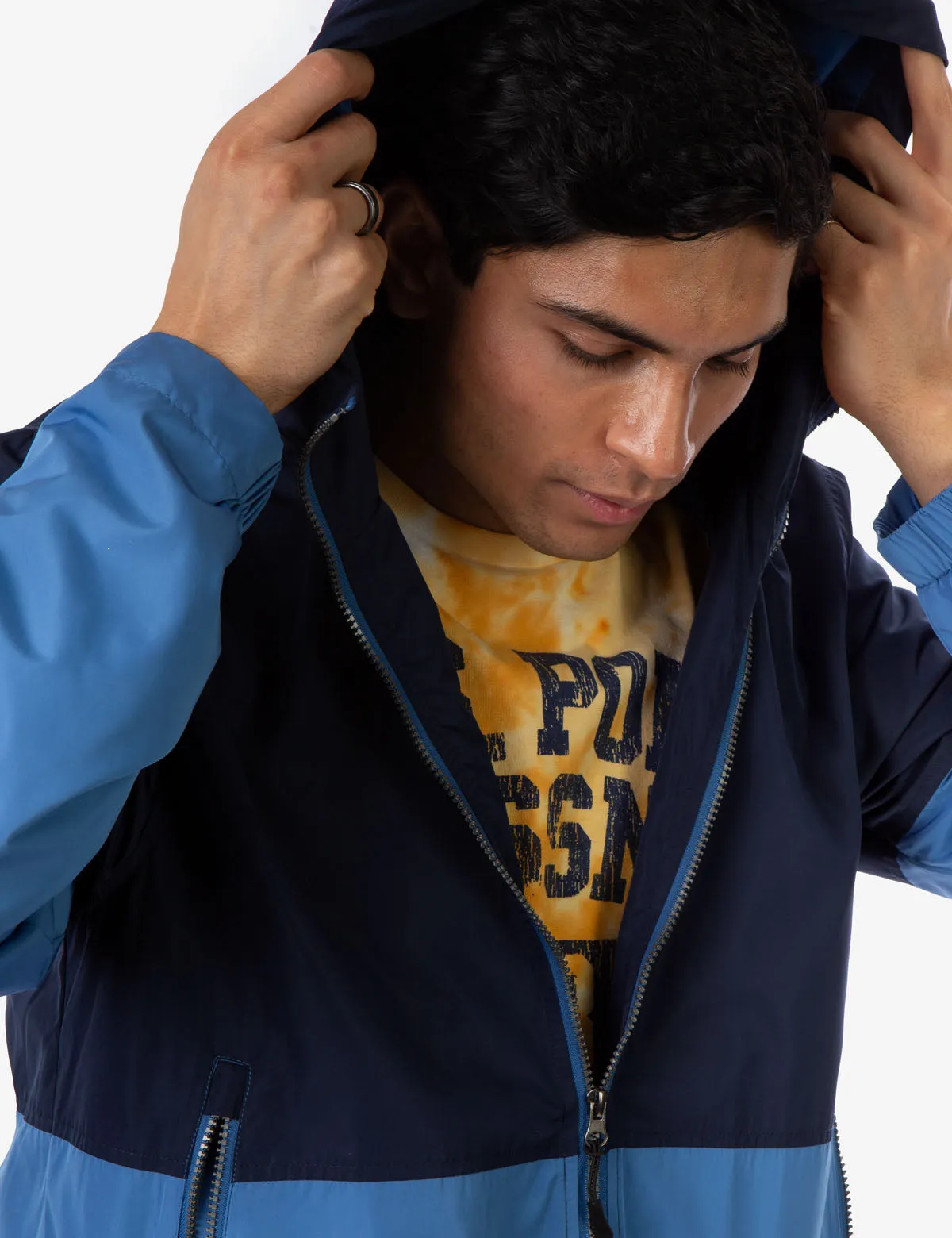 HOODED COLORBLOCK WINDBREAKER