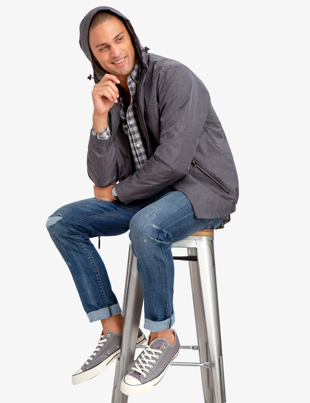 HOODED WINDBREAKER