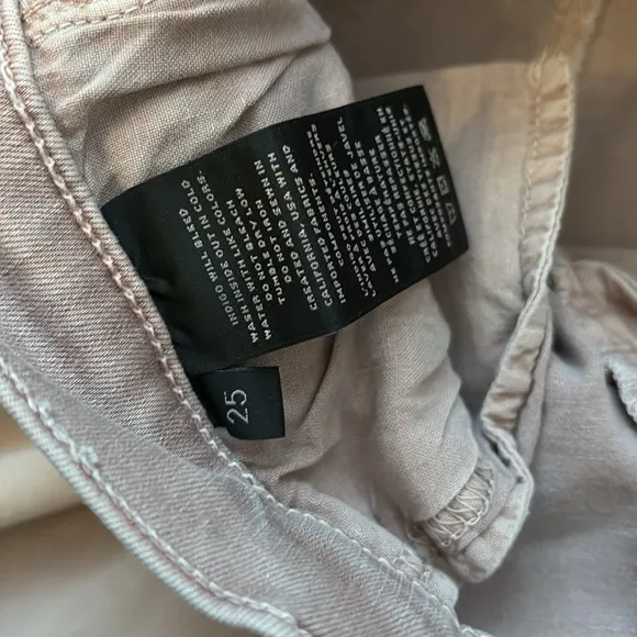JBrand Capri Mid Rise Vince Destruct Skinny Jeans, SZ 25, Mauve Pink