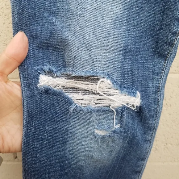 Joe's Jeans | Keagan Skinny Ankle Distressed Jeans