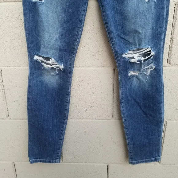 Joe's Jeans | Keagan Skinny Ankle Distressed Jeans