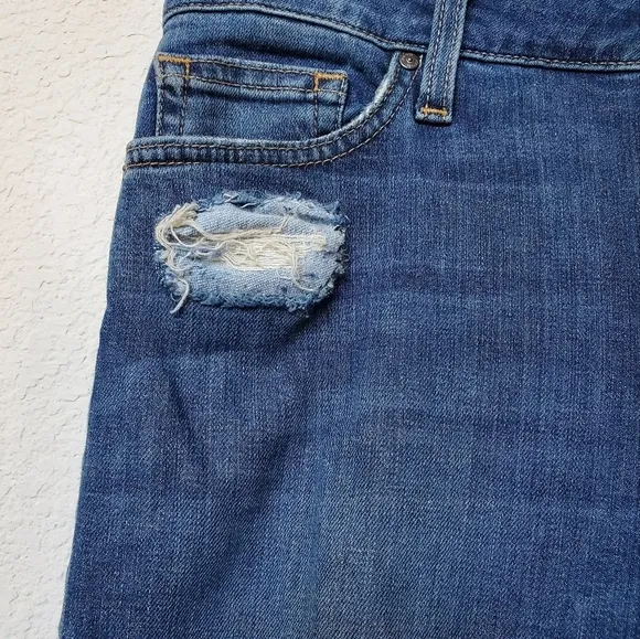 Joe's Jeans. The Blonde Mid Rise Skinny Ankle.  Size 29