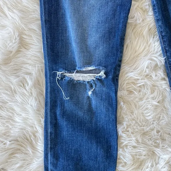 Joe's Jeans The Skinny Rolled Distressed Keagan Ankle Cut