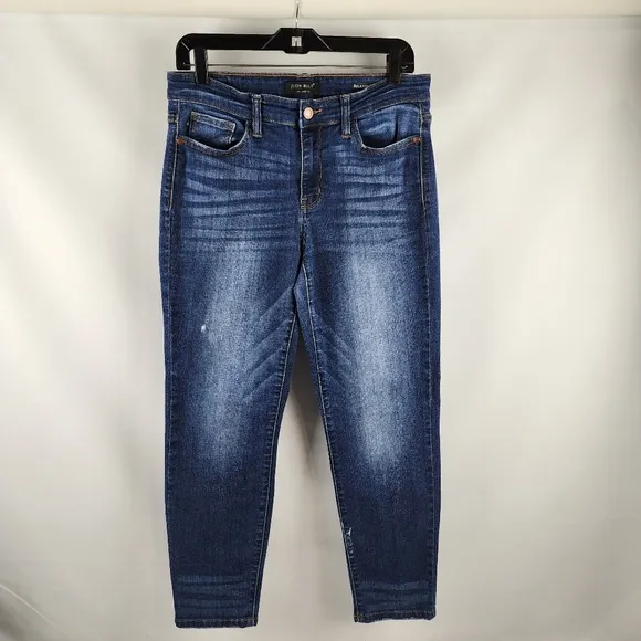 Judy Blue Women Mid Rise Relaxed Distressed Blue Jeans 11/30 JB82102DK (30x26)