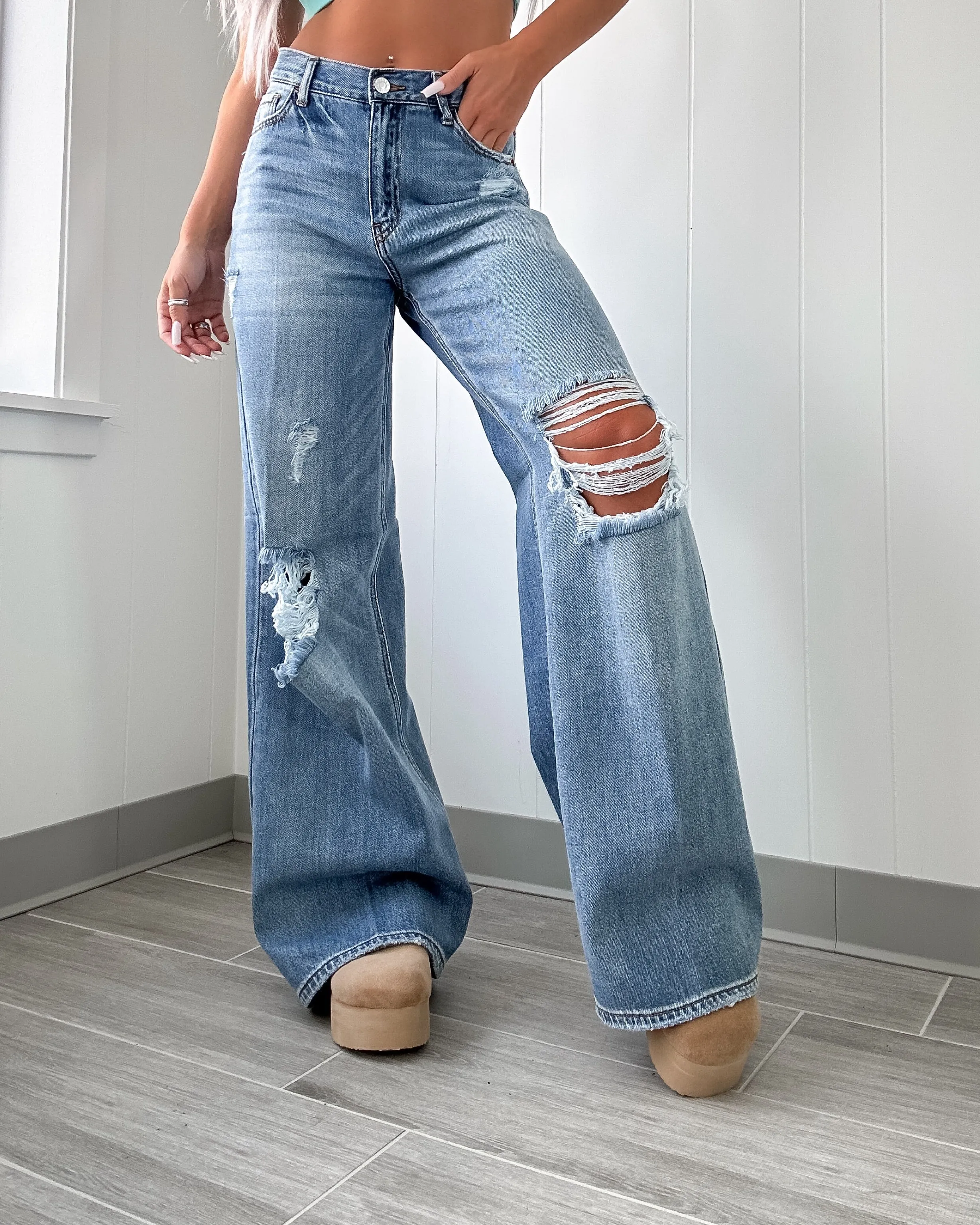 Juno Distressed Wide Leg Jeans - Medium Wash
