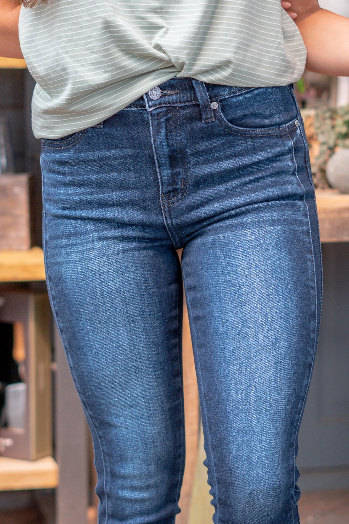 Kaylie High Rise Side Seam Ankle Skinny