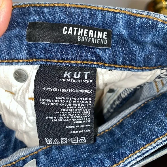 KUT FROM THE KLOTH CATHERINE BOYFRIEND JEANS SIZE 4