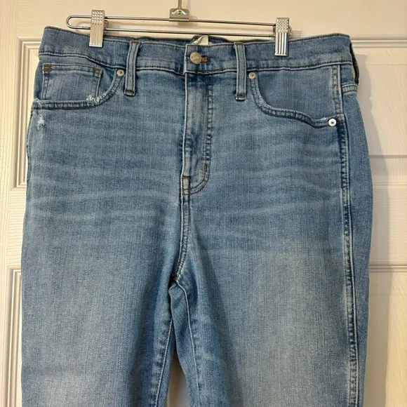 Madewell 10” High Rise Skinny Crop Jeans Distressed, Size 31
