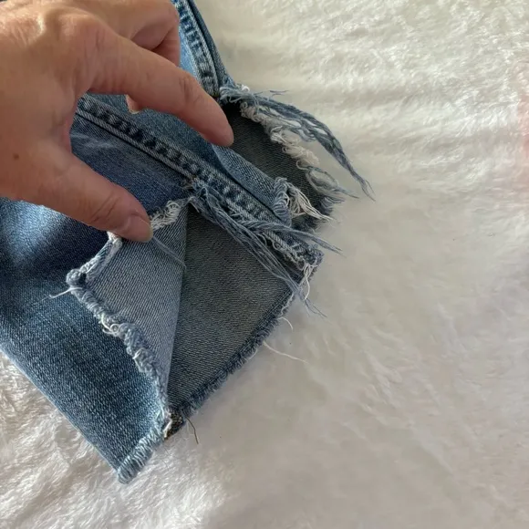 Madewell 10” High Rise Skinny Crop Jeans Distressed, Size 31