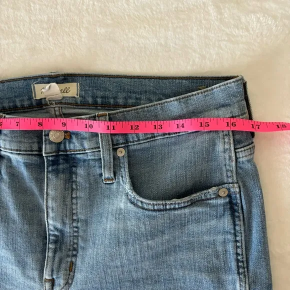Madewell 10” High Rise Skinny Crop Jeans Distressed, Size 31