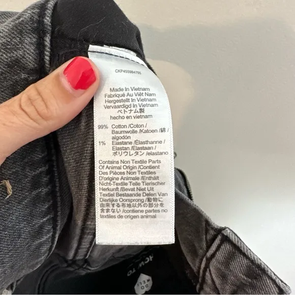 MADEWELL- The Perfect Vintage Jean in Cosner Wash: Knee-Rip Edition Dark Denim