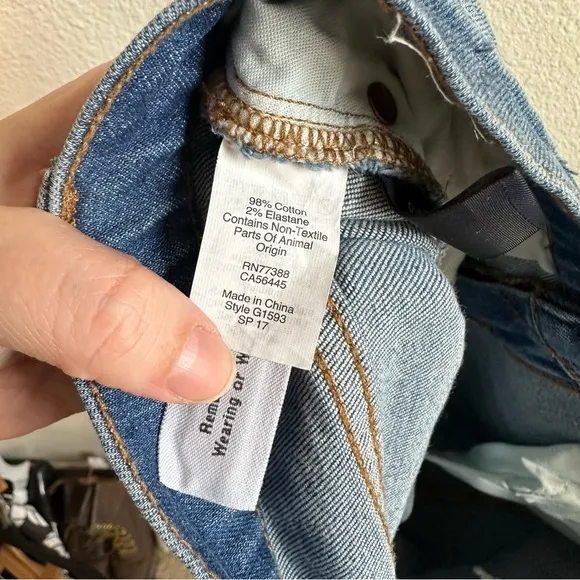 Madewell The Slim Boyjean Distressed Straight Leg Jeans Raw Hem Women’s Size 27
