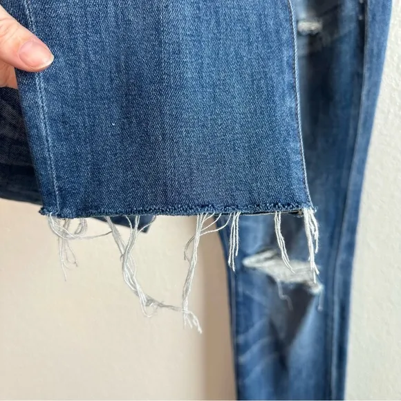 Madewell The Slim Boyjean Distressed Straight Leg Jeans Raw Hem Women’s Size 27