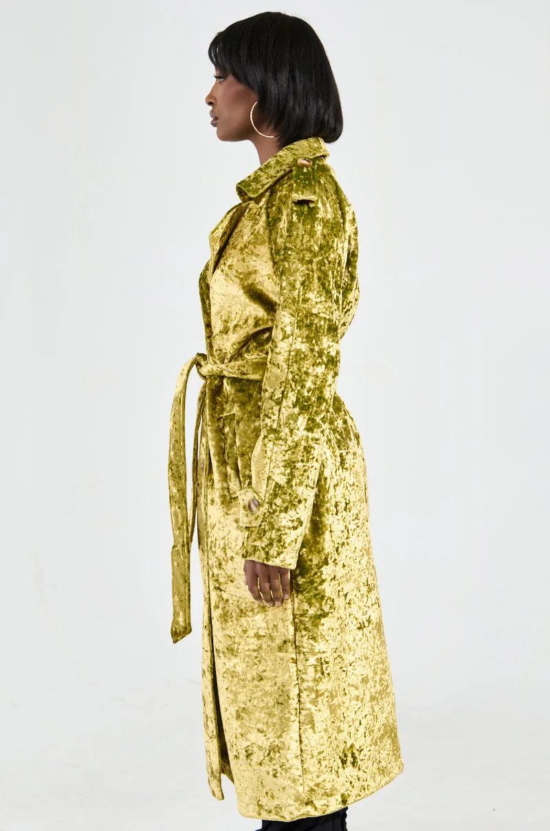 MAIN CHARACTER CRUSHED VELVET TRENCH