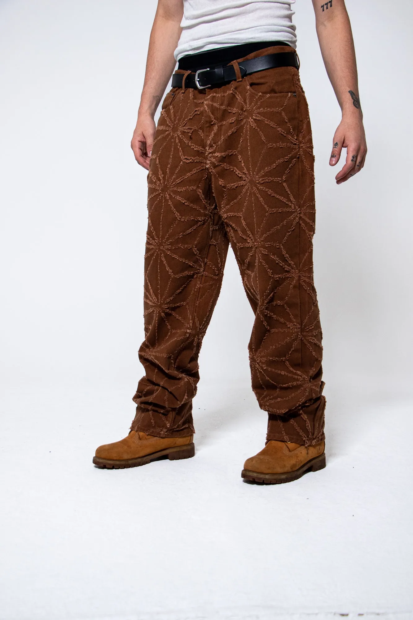 Mediums 1of1 star pattern distressed  brown jeans - 36/32